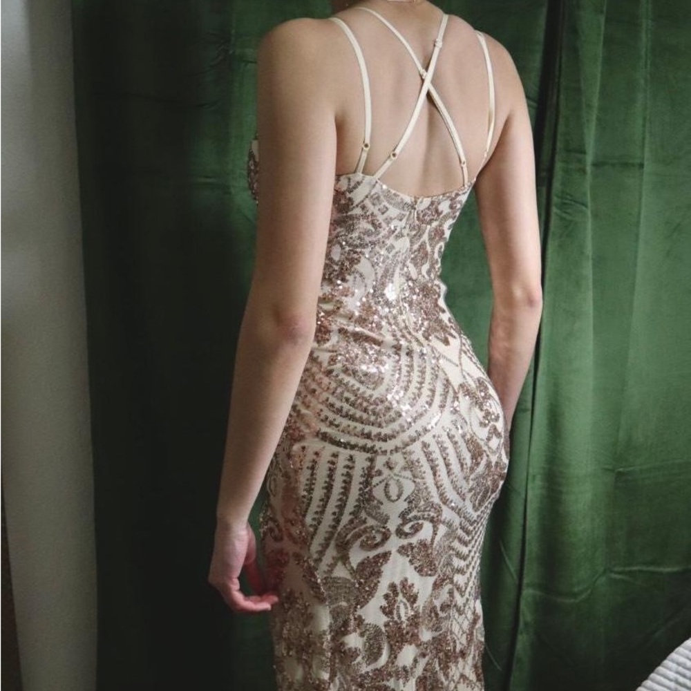 Elegant Sequin Evening Gown, Prom dress, Graduation, wedding, Formal event Dress